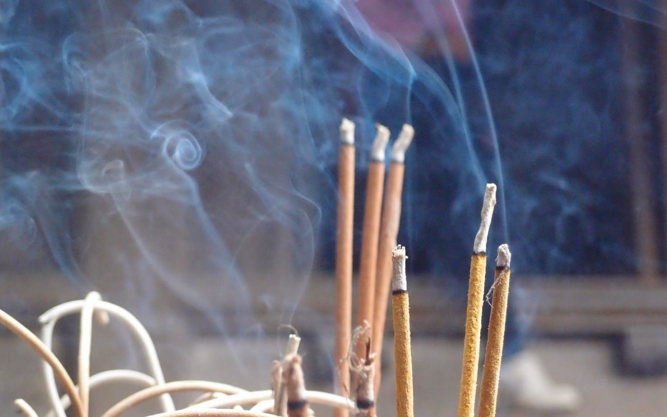 Khung giờ đẹp c&uacute;ng Rằm th&aacute;ng Gi&ecirc;ng năm 2026 để t&agrave;i lộc tr&agrave;n đầy - Ảnh 1.