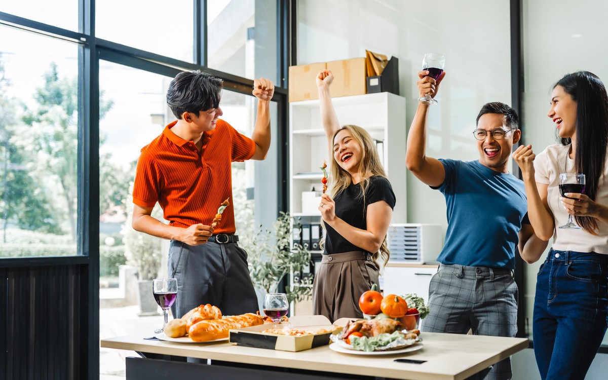 Bí Kíp Giải Lối Nguyền 'Uể Oải' Sau Tết, Bắt Nhịp Cuộc Sống Công Sở Hừng Hực