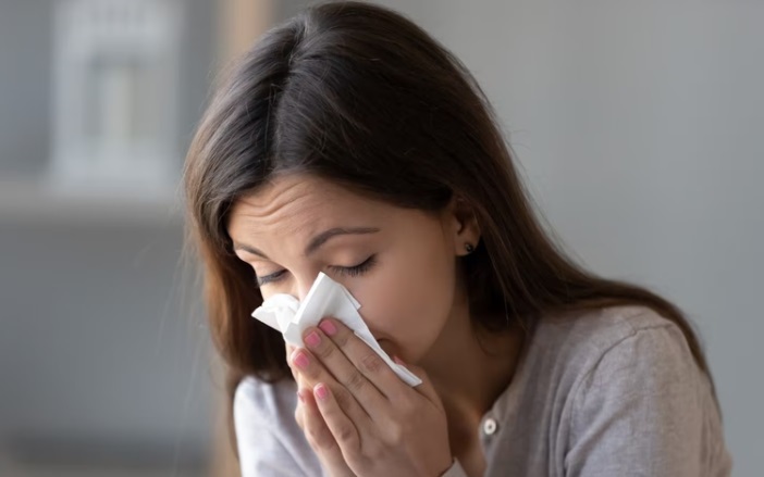 Trời Nồm Ẩm Nguy Hiểm Thế Nào? 5 Bệnh Dễ Mắc Người Việt Cần Cảnh Giác
