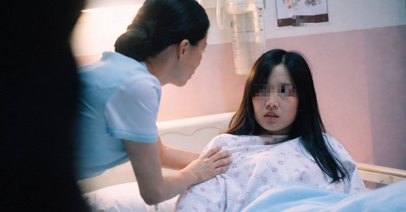 Thiếu nữ 20 tuổi mắc ung thư cổ tử cung vì thói quen dùng giấy vệ sinh sai cách