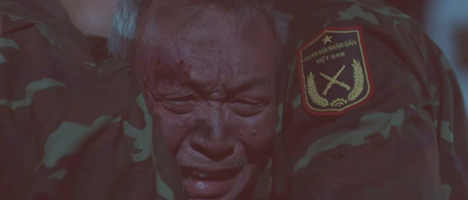 Kh&ocirc;ng giới hạn - Tập 1: X&uacute;c động gi&acirc;y ph&uacute;t bộ đội Việt Nam giải cứu nạn nh&acirc;n khỏi đống đổ n&aacute;t - Ảnh 4.