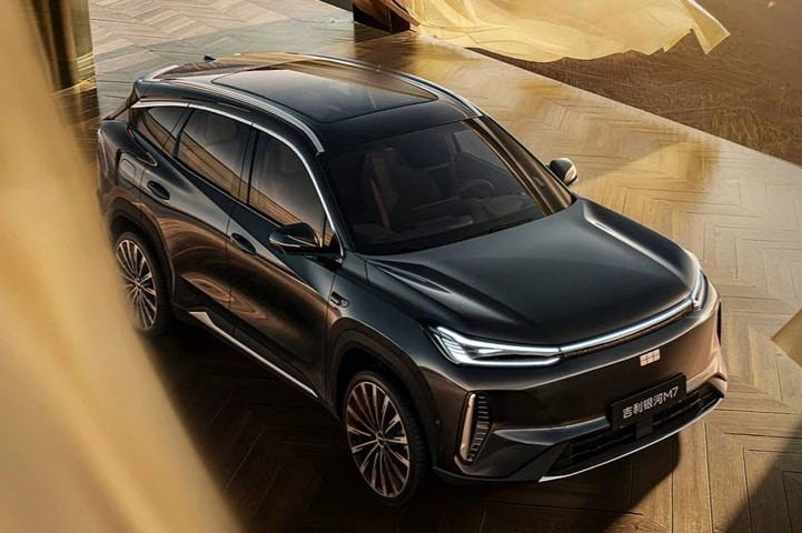 SUV hybrid gi&aacute; 650 triệu đồng thiết kế đẹp , tiết kiệm xăng v&agrave; trang bị ấn tượng - Ảnh 4.