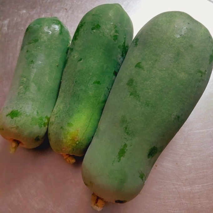 L&agrave;m mứt đu đủ Tết kh&ocirc;ng cần ph&egrave;n chua, vẫn gi&ograve;n trong veo - Ảnh 1.