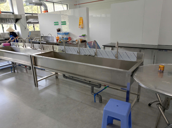 Gia c&ocirc;ng inox theo y&ecirc;u cầu & thiết bị inox bếp c&ocirc;ng nghiệp: Giải ph&aacute;p 'may đo' tối ưu cho năm 2026 - Ảnh 4.