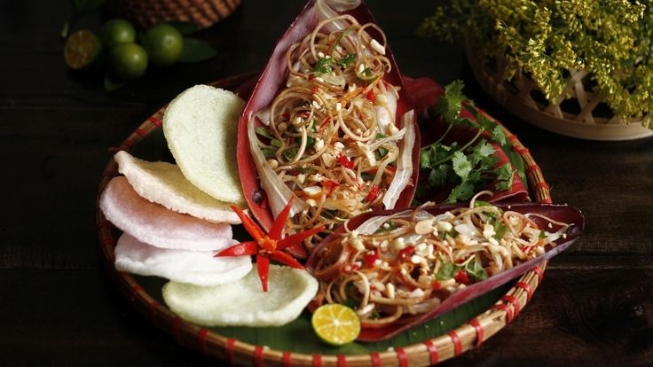 Chuyên gia nhắc nhở thực phẩm 'quen mặt' ngày Tết: Bày ra là vơi nhanh nhất bàn tiệc nhưng phải coi chừng - Ảnh 3.