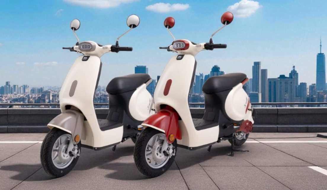 Xe m&aacute;y điện gi&aacute; 19,2 triệu đồng ở Việt Nam thiết kế đẹp mắt, động cơ tiết kiệm điện, trọng tải lớn, đi 90km/lần sạc, rẻ hơn Vision, chỉ như xe số Wave Alpha - Ảnh 2.