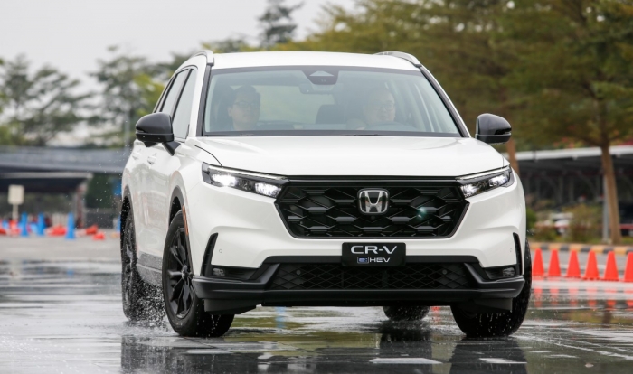 Gi&aacute; lăn b&aacute;nh Honda CR-V giảm cực mạnh bằng tiền mặt, thấp chưa từng c&oacute;, rẻ nhất ph&acirc;n kh&uacute;c SUV hạng C, Mazda CX-5 kh&ocirc;ng so về gi&aacute; - Ảnh 2.