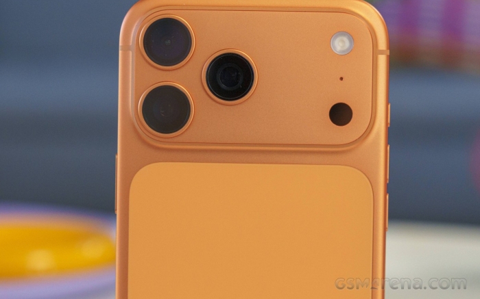 Gi&aacute; iPhone 12, iPhone 12 Pro Max mới nhất giảm s&acirc;u, hạ sập s&agrave;n, rẻ dưới 10 triệu đồng xịn chẳng k&eacute;m iPhone 17 - Ảnh 1.