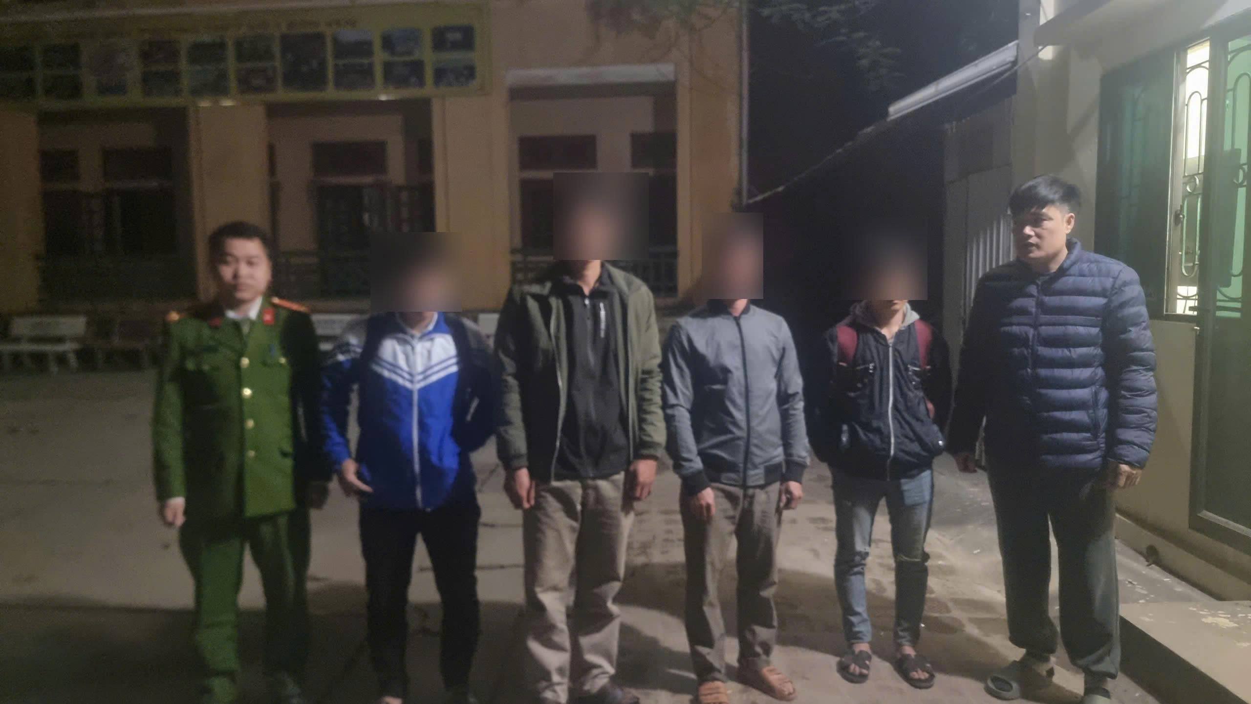 Lào Cai ngăn chặn hai học sinh bị dụ dỗ bỏ nhà đi lập nghiệp năm 2026 - Ảnh 1.