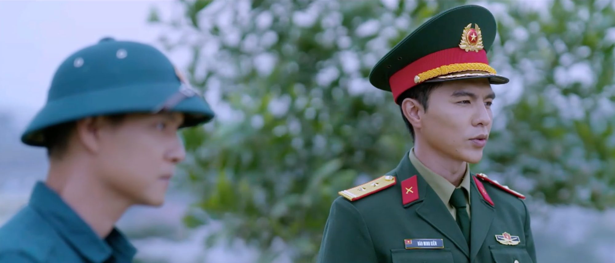 Kh&ocirc;ng giới hạn tập 5: Lam anh gọi điện cho Ki&ecirc;n sau tin nhắn xin lỗi - Ảnh 1.