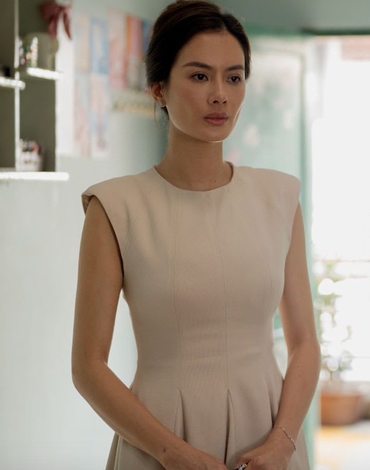 Hoa hậu đ&oacute;ng phim Tết của Trường Giang: L&agrave;m mẹ đơn th&acirc;n, từng đăng quang quốc tế - Ảnh 2.