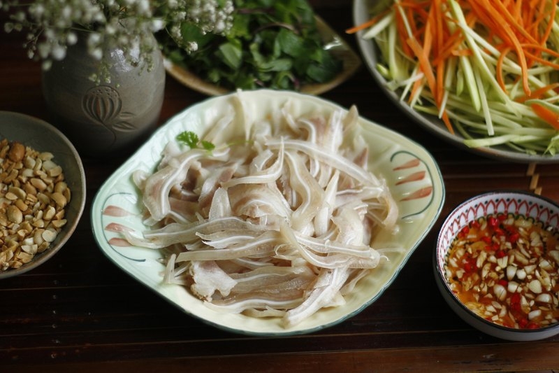 M&acirc;m c&uacute;ng &ocirc;ng C&ocirc;ng &ocirc;ng T&aacute;o của 'n&agrave;ng d&acirc;u h&agrave;o m&ocirc;n' Đỗ H&agrave; c&oacute; m&oacute;n ăn cực đặc biệt, vừa đẹp mắt, vừa dễ l&agrave;m - Ảnh 10.