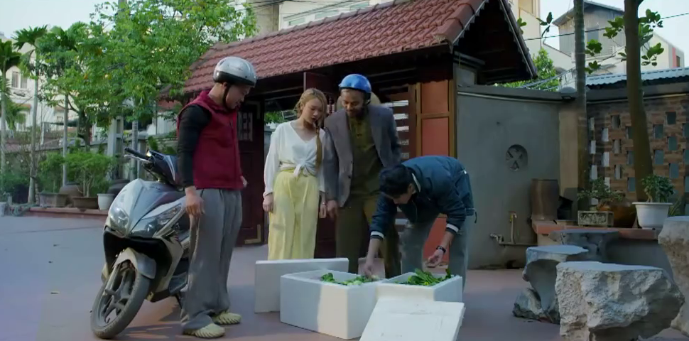 B&eacute; Nhi vẫn quyết v&agrave;o Đắk Lắk sống với b&aacute;c - Ảnh 3.