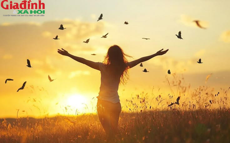 6 lỗi tưởng nhỏ trong nh&agrave; dễ khiến vợ chồng c&atilde;i v&atilde;: Điều số 4 rất nhiều gia đ&igrave;nh đang mắc - Ảnh 1.