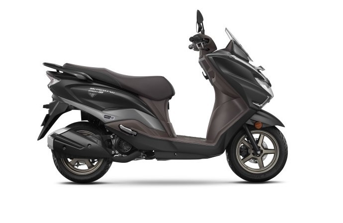 Xe ga 125cc gi&aacute; 26 triệu đồng thiết kế hiện đại, cốp rộng, tiết kiệm nhi&ecirc;n liệu, rẻ hơn hẳn Vision, chỉ ngang Wave Alpha chắc chắn được l&ograve;ng chị em - Ảnh 3.