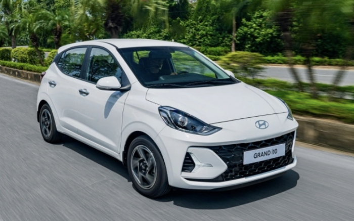 Gi&aacute; xe &ocirc; t&ocirc; Hyundai giảm mạnh 2026: Ưu đ&atilde;i l&ecirc;n tới 220 triệu đồng - Ảnh 2.