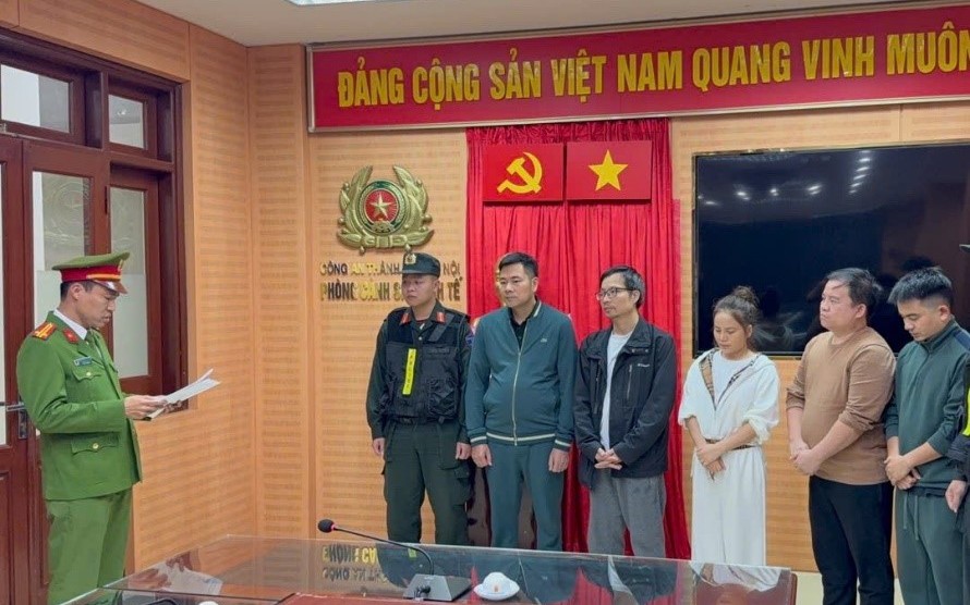 Công an TP Hà Nội tiếp tục tìm bị hại vụ lừa đảo tiền mã hóa FTXF - Ảnh 1.
