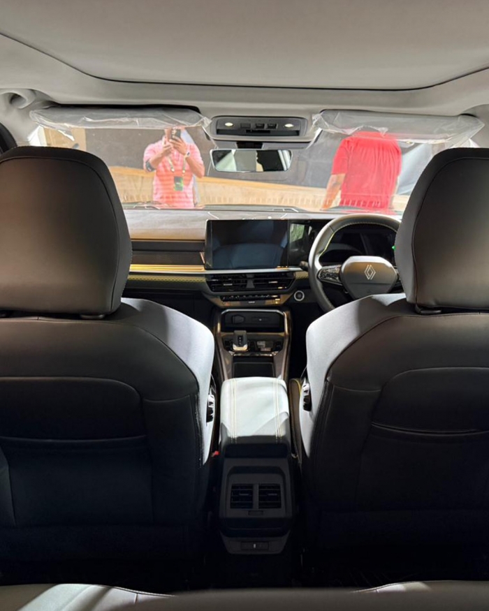 SUV hạng B gi&aacute; 255 triệu đồng: Th&aacute;ch thức Mitsubishi Xforce v&agrave; Kia Morning - Ảnh 6.