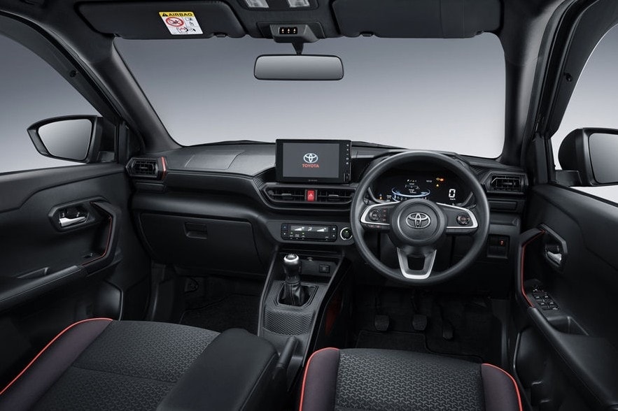 Gi&aacute; cả thị trường SUV hạng A Toyota Raize 2026 chỉ từ 387 triệu đồng tại Việt Nam - Ảnh 3.