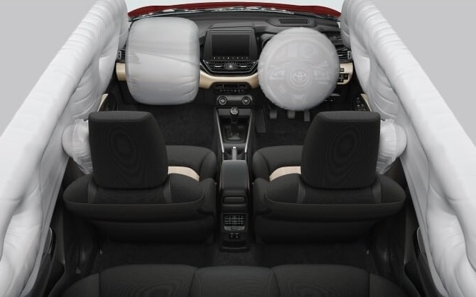 Toyota Ra Mắt Hatchback Giá 185 Triệu Đồng: 4 Phiên Bản, Thiết Kế Thể Thao, 6 Túi Khí