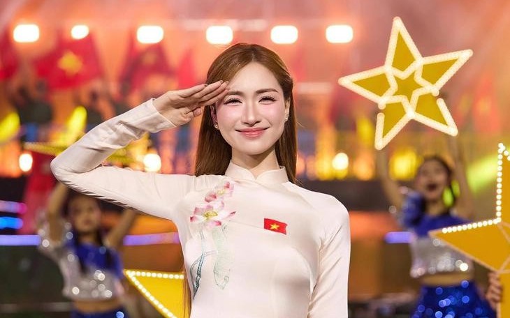 Ca sĩ Hòa Minzy đón tin vui mới sau thời gian dài vắng bóng