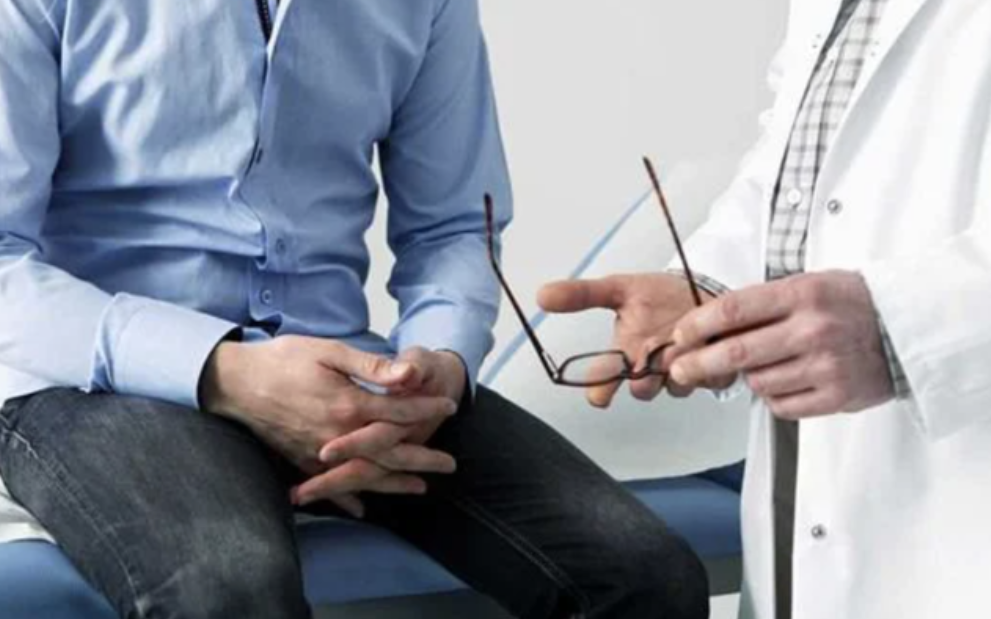 Nguyên nhân nam giới vạm vỡ, sinh lý mạnh vẫn khó có con: Chuyên gia giải đáp
