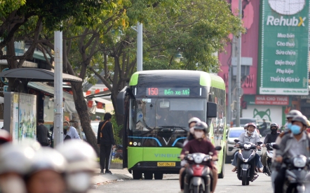 Lượng Hành Khách Sử Dụng Metro Và Xe Buýt Tại TP.HCM Tăng 35% Sau Tết