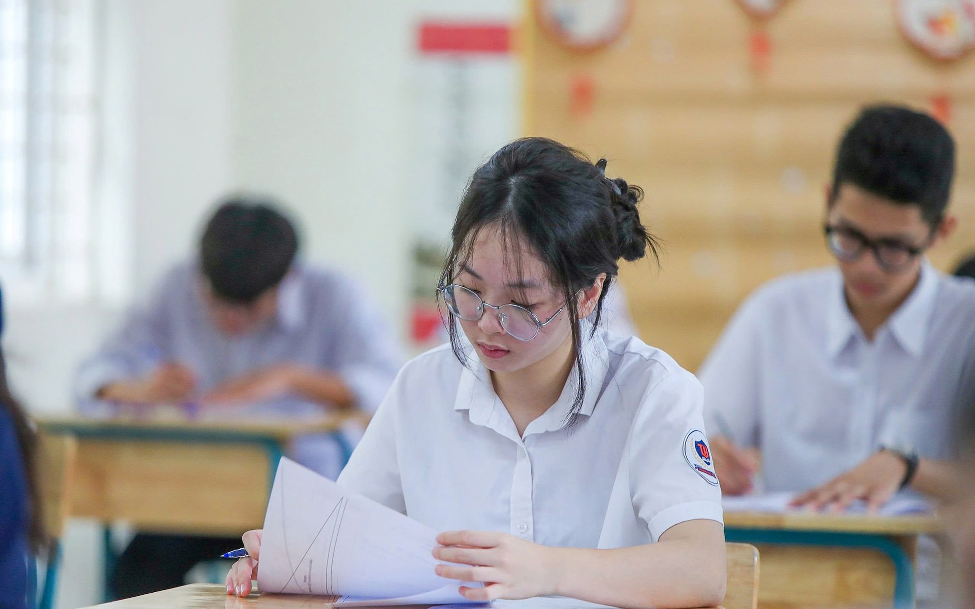 Tin mới nhất về lịch thi v&agrave; c&aacute;ch t&iacute;nh điểm x&eacute;t tuyển v&agrave;o lớp 10 H&agrave; Nội năm 2026