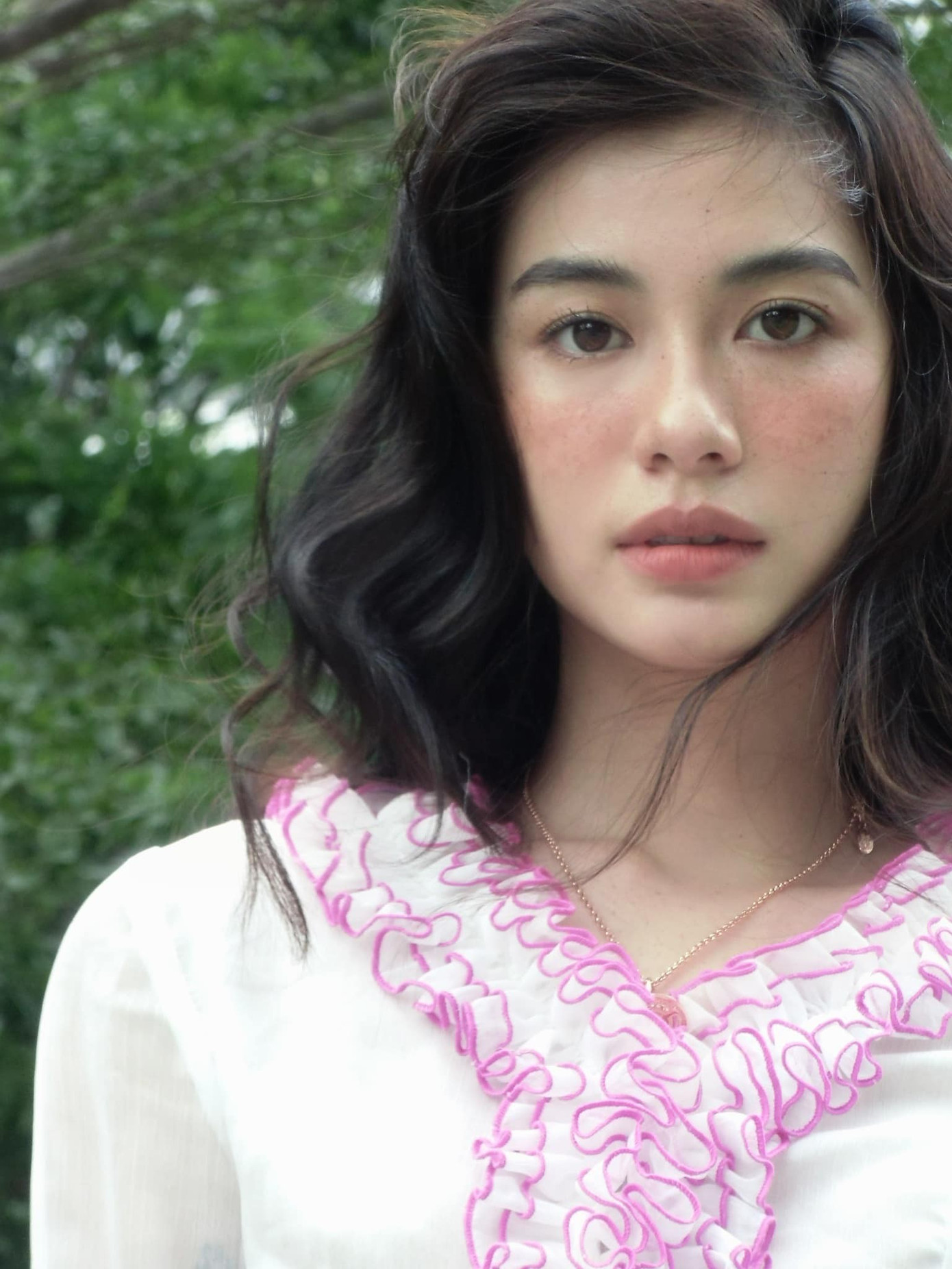 Nhan sắc bạn g&aacute;i nam thần showbiz Việt - Ảnh 4.