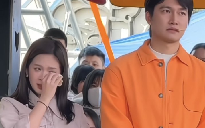 Nam diễn viên quê Bắc Ninh và vợ là mỹ nhân VFC có động thái gây chú ý