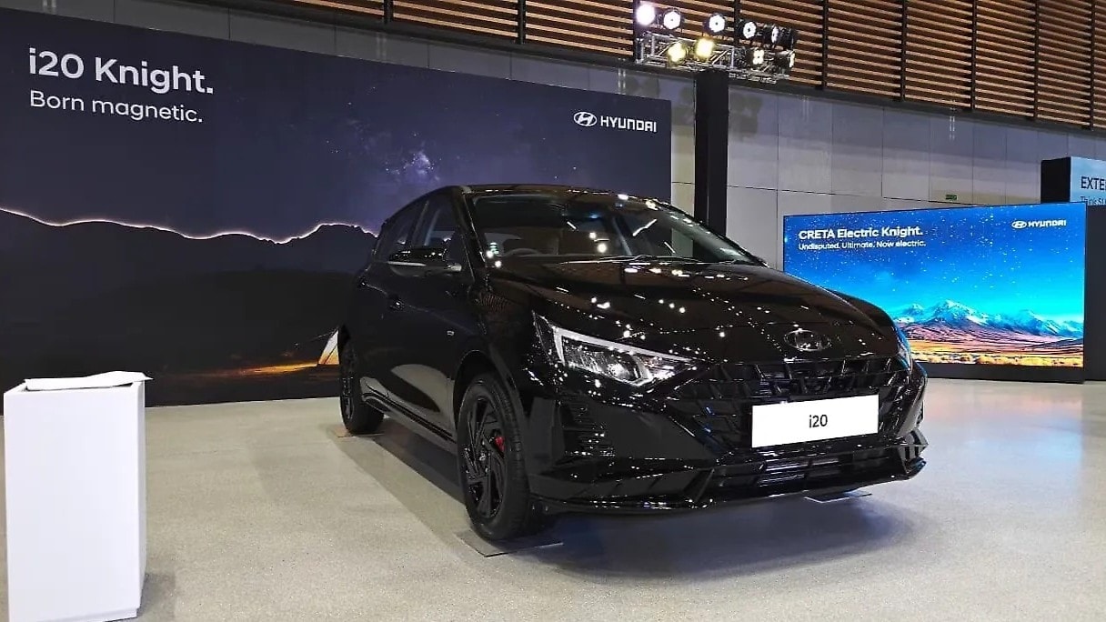 Hatchback hạng B gi&aacute; 236 triệu đồng của Hyundai đẹp long lanh, nội thất sang trọng, động cơ 1.2L, m&acirc;m hợp kim đen, rẻ hơn Kia Morning, Hyundai Grand i10 chắc chắn vừa l&ograve;ng kh&aacute;ch h&agrave;ng - Ảnh 3.