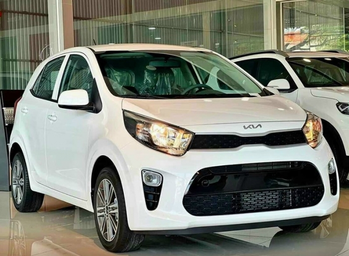 Gi&aacute; lăn b&aacute;nh Kia Morning giảm cực mạnh, thấp kỷ lục, xứng danh hatchback rẻ nhất ph&acirc;n kh&uacute;c - Ảnh 2.