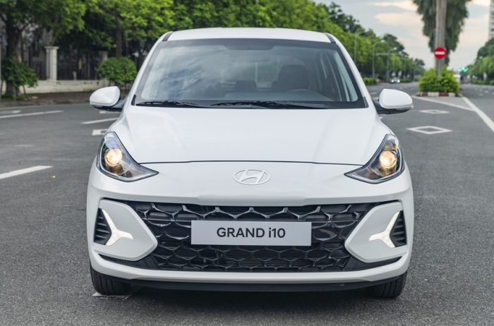 Giá lăn bánh Hyundai Grand i10 2026 giảm sốc , cạnh tranh Kia Morning - Ảnh 2. Giá lăn bánh Hyundai Grand i10 2026 giảm sốc , cạnh tranh Kia Morning - Ảnh 2.