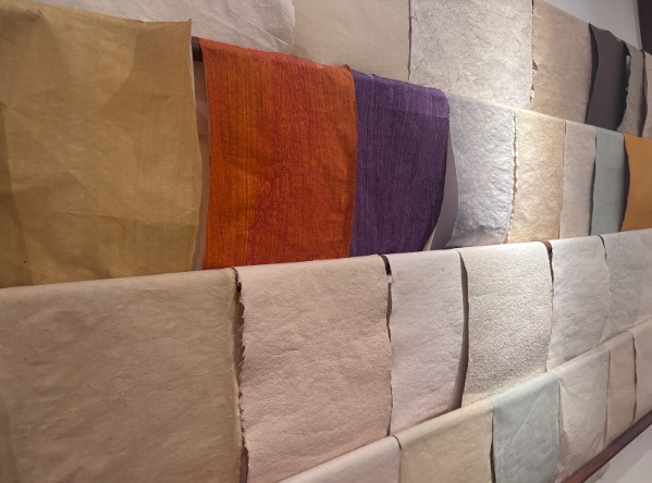 Từ bột d&oacute; đến t&aacute;c phẩm nghệ thuật: Khi người trẻ l&agrave;m mới di sản việt - Ảnh 2.