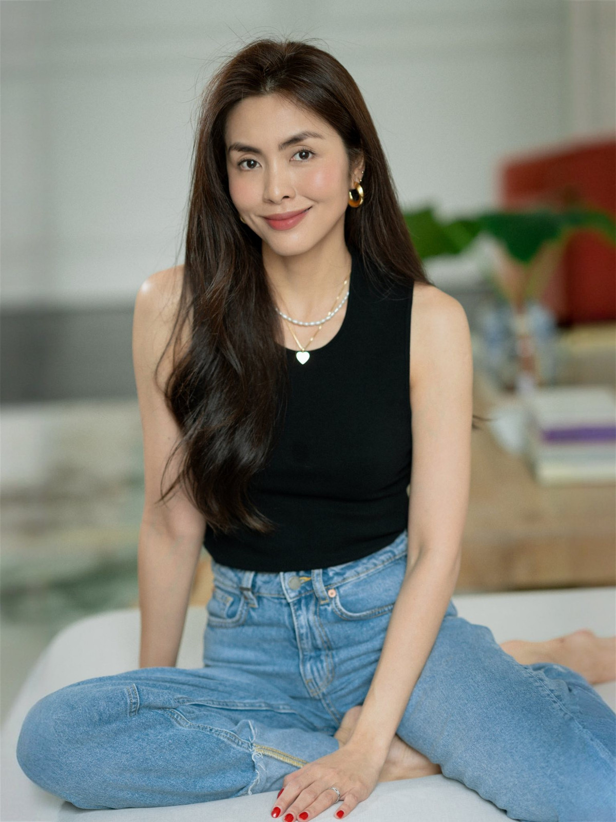 Top 4 'nữ thần mặt mộc' Vbiz, kh&ocirc;ng son phấn vẫn khiến vạn người m&ecirc; - Ảnh 8.