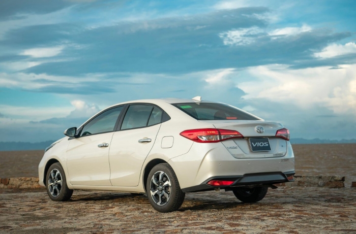 Gi&aacute; lăn b&aacute;nh Toyota Vios 2026 giảm mạnh , cạnh tranh c&ugrave;ng Hyundai Accent v&agrave; Honda City - Ảnh 4.