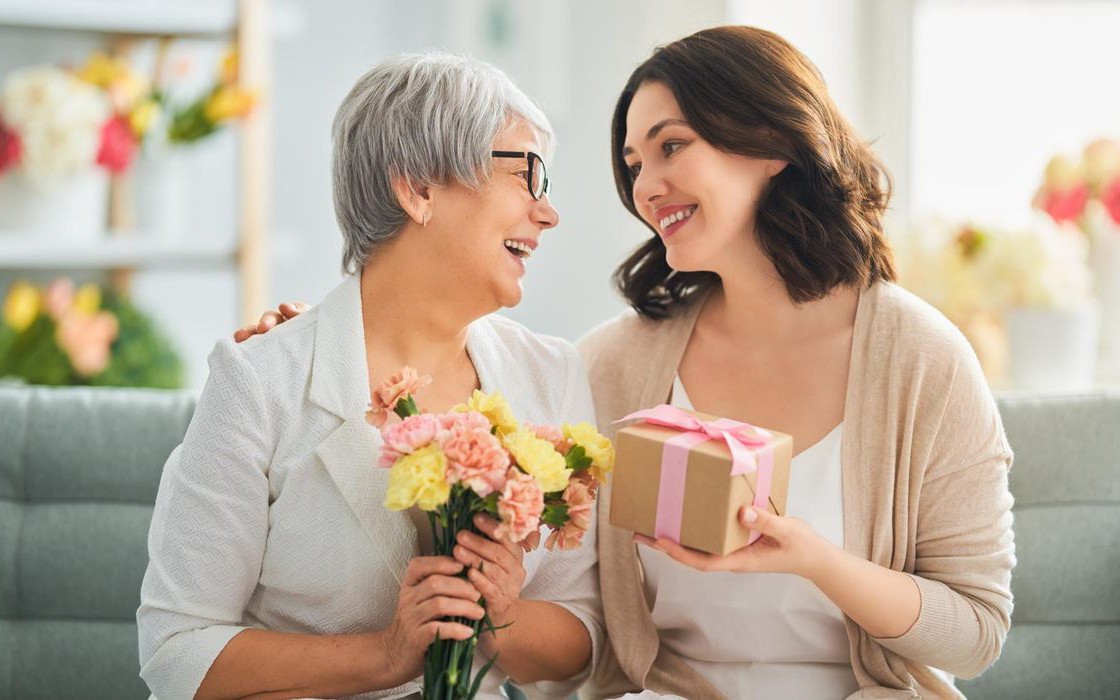 Về gi&agrave;, cậy nhờ con d&acirc;u hay con g&aacute;i?: C&acirc;u trả lời thẳng v&agrave; thật từ 2 người mẹ chồng