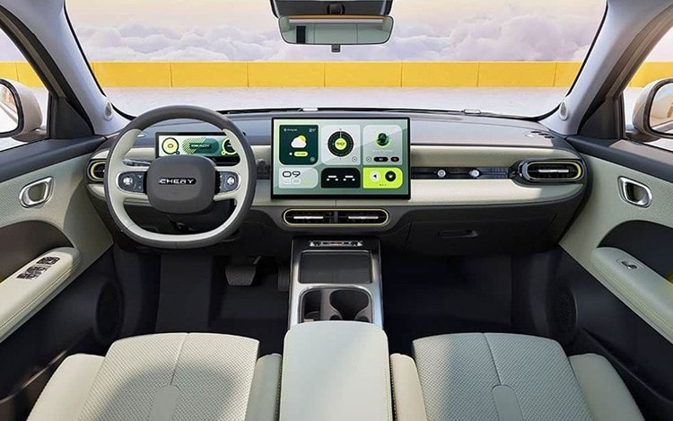 Hatchback cỡ nhỏ gi&aacute; 218 triệu đồng đẹp long lanh, trang bị c&ocirc;ng nghệ cao, sạc si&ecirc;u nhanh, đi tới 405km/1 lần sạc, cạnh tranh Hyundai Grand i10, rẻ hơn Kia Morning sẽ b&aacute;n ở Việt Nam? - Ảnh 1.