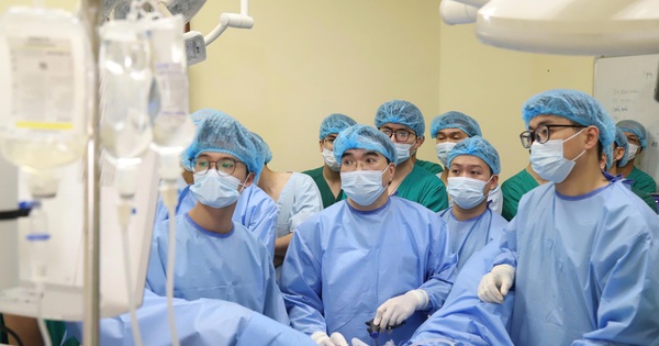B&aacute;c sĩ "viện K" ti&ecirc;n phong thực hiện th&agrave;nh c&ocirc;ng gần 300 ca phẫu thuật nội soi bệnh phụ khoa bằng kỹ thuật mới