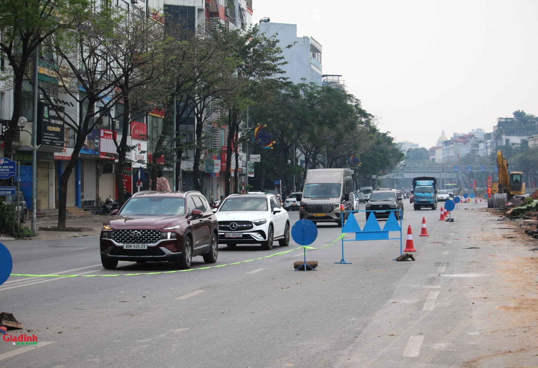 H&agrave; Nội th&aacute;o dải ph&acirc;n c&aacute;ch đường V&otilde; Ch&iacute; C&ocirc;ng để thi c&ocirc;ng cống hộp 920 tỷ đồng - Ảnh 9.