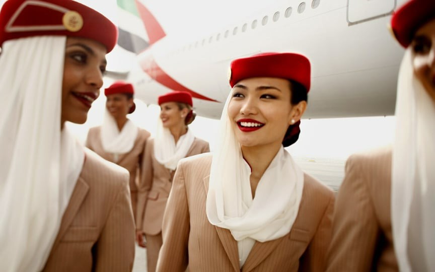 Lý Do Tiếp Viên Hàng Không Phải Đạt Chiều Cao Từ 1,6m Đối Với Nữ