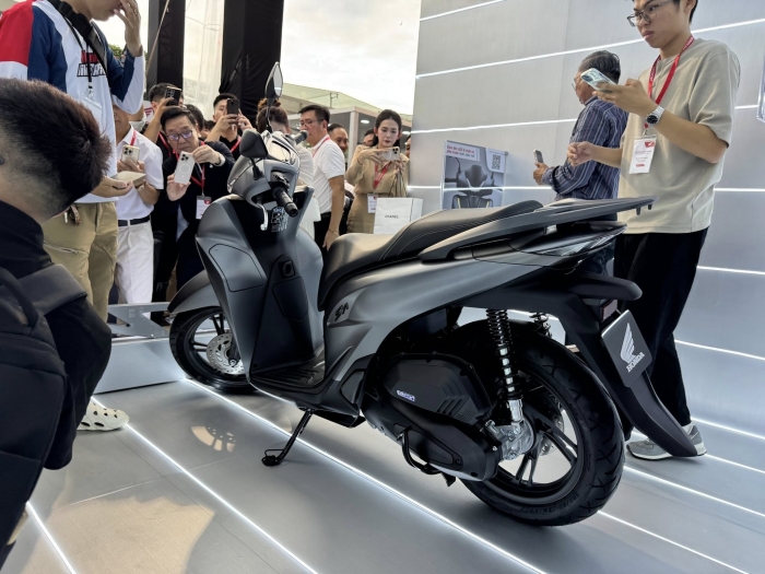 Gi&aacute; xe Honda SH 2026 giảm sốc , cơ hội v&agrave;ng cho kh&aacute;ch h&agrave;ng mua xe mới - Ảnh 3.