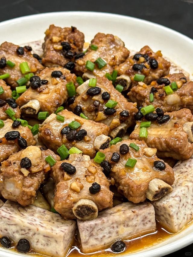 Tại sao m&oacute;n sườn hấp t&agrave;u x&igrave; lại khiến chị em bận rộn m&ecirc; mẩn? 15 ph&uacute;t ướp + hấp l&agrave; "hạ gục" cả t&ocirc; cơm lớn - Ảnh 6.