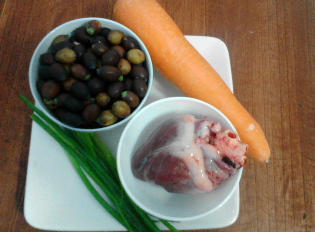 Bộ phận của lợn được v&iacute; tốt "bằng mười vị thuốc", nhiều người kh&ocirc;ng biết ch&ecirc; - Ảnh 1.