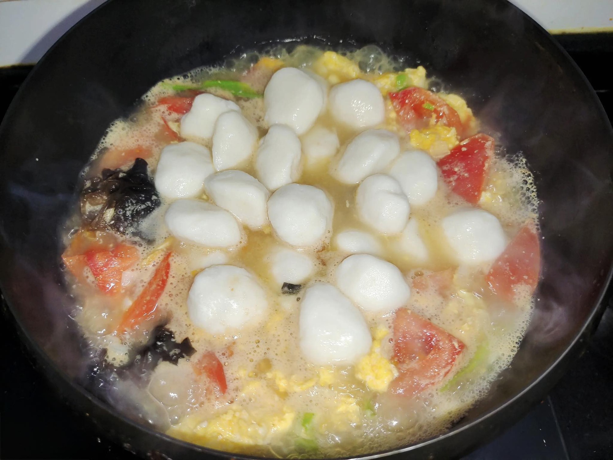 D&ugrave;ng 4 nguy&ecirc;n liệu c&oacute; đầy ngo&agrave;i chợ nấu m&oacute;n canh cực ngon, khiến bạn ăn sạch đến giọt cuối c&ugrave;ng - Ảnh 5.