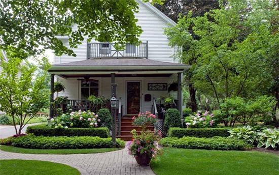 C&aacute;ch bố tr&iacute; c&acirc;y cảnh trước nh&agrave; để mang lộc về nh&agrave;