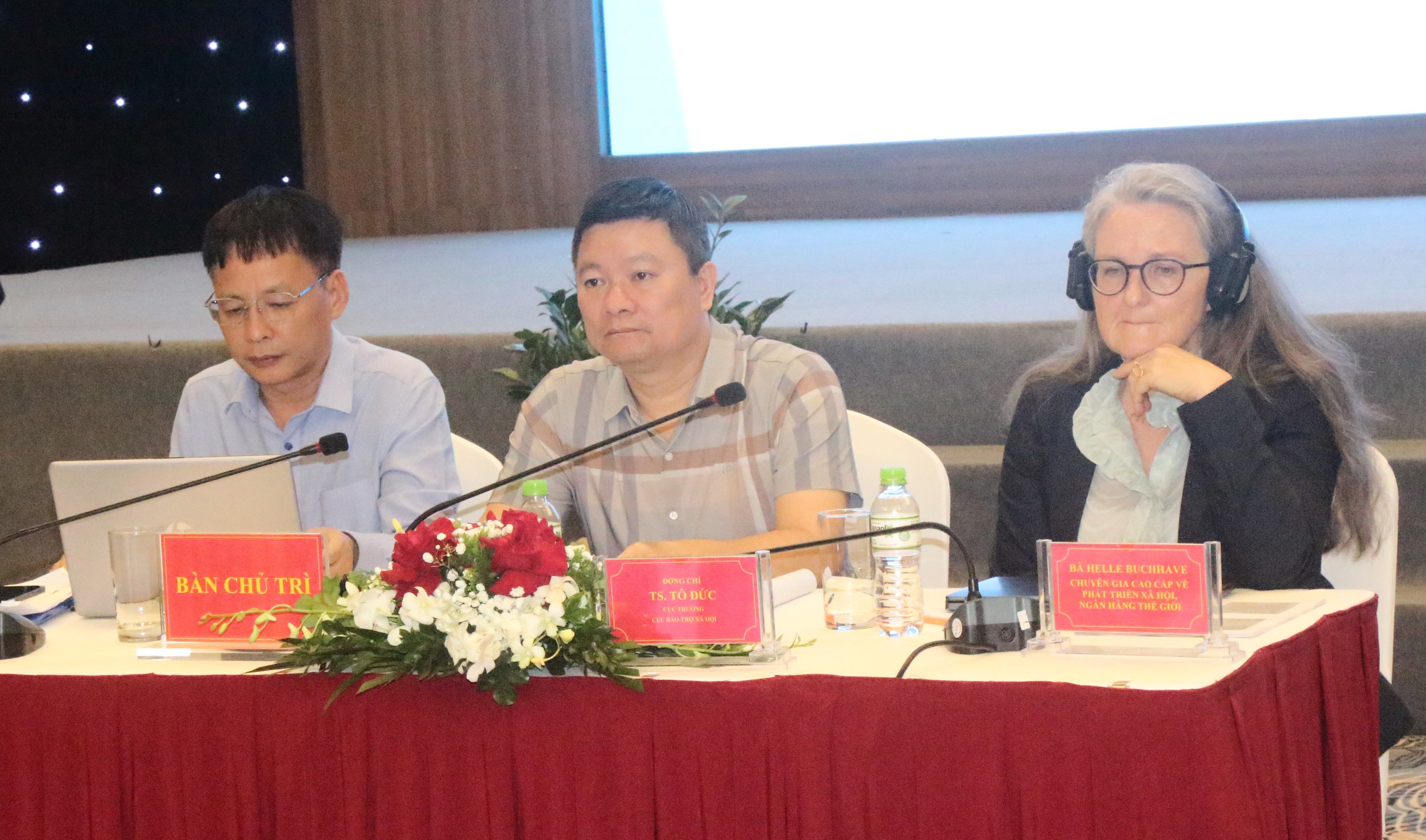 Việt Nam thích ứng với già hóa dân số: Thách thức và vận hội từ "Kinh tế bạc" - Ảnh 3. Việt Nam thích ứng với già hóa dân số: Thách thức và vận hội từ "Kinh tế bạc" - Ảnh 3.