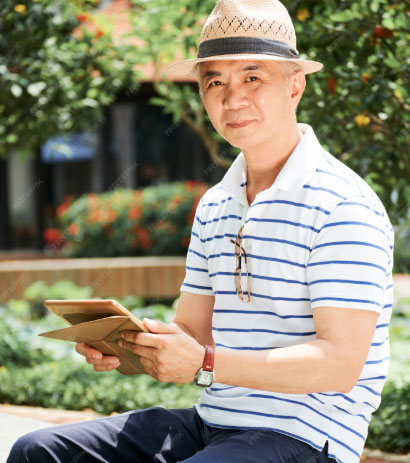 Đàn ông tuổi thọ ngắn thường 'yếu' 5 chỗ: Ai ngoài 50 cũng nên đọc ngay - Ảnh 1. Đàn ông tuổi thọ ngắn thường 'yếu' 5 chỗ: Ai ngoài 50 cũng nên đọc ngay - Ảnh 1.