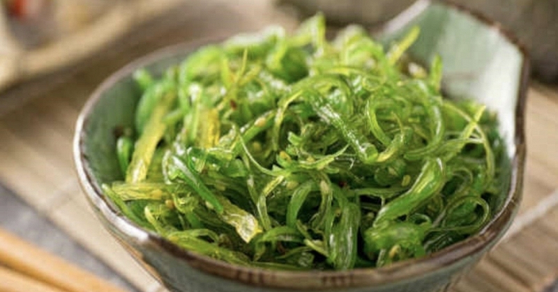 Cảnh báo: Thực phẩm 'healthy' không hẳn an toàn, có thể gây hại tuyến giáp
