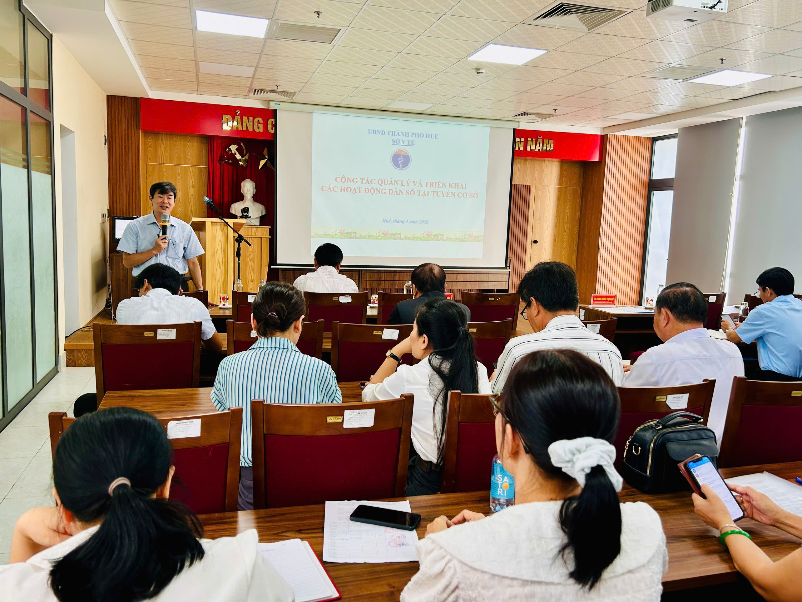 Huế nỗ lực duy tr&igrave; mức sinh thay thế, tiếp tục n&acirc;ng cao chất lượng d&acirc;n số - Ảnh 1.